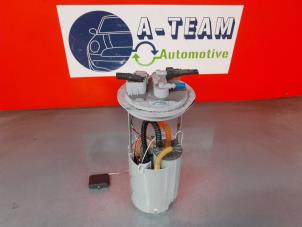 Gebruikte Benzinepomp Chevrolet Captiva (C100) 2.4 16V 4x4 Prijs € 249,99 Margeregeling aangeboden door A-Team Automotive Rotterdam