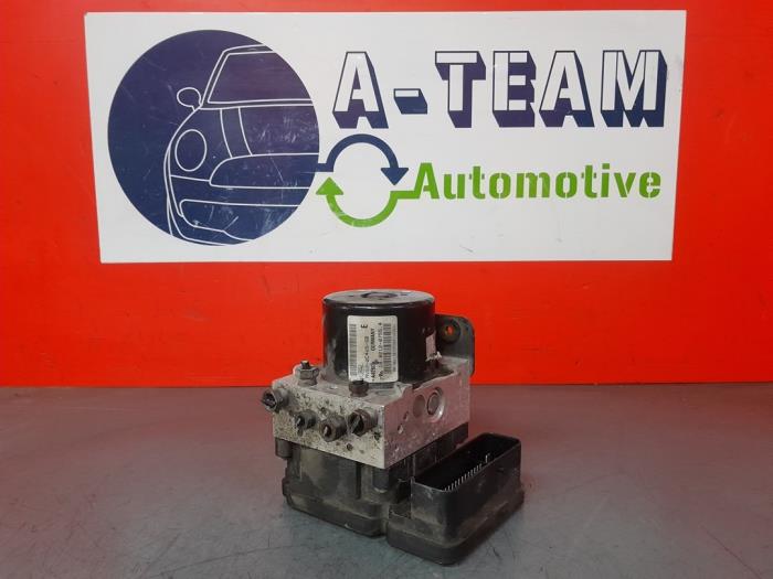 Gebruikte ABS Pomp Ford Fiesta 6 (JA8) 1.6 TDCi 16V 95 Prijs € 199,99 Margeregeling aangeboden door A-Team Automotive