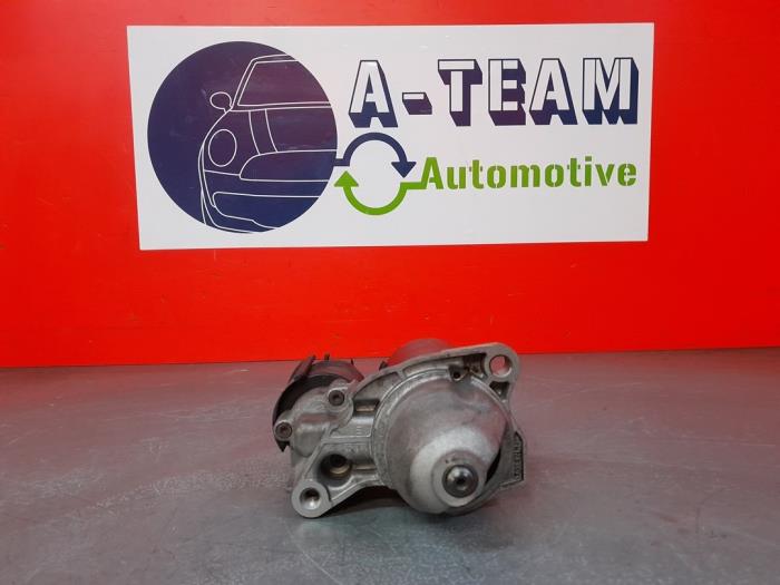 Gebruikte Startmotor Volkswagen Passat (3B3) 2.3 V5 20V Prijs € 20,00 Margeregeling aangeboden door A-Team Automotive