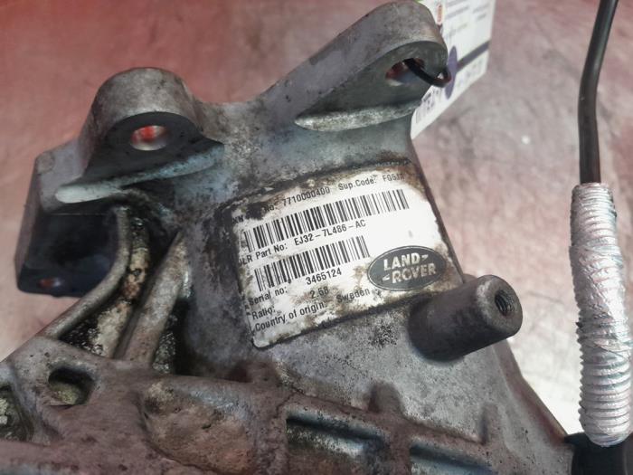 Tussenbak 4x4 van een Land Rover Discovery Sport (LC) 2.0 TD4 150 16V 2016