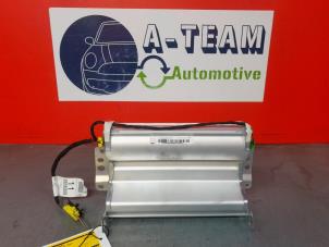 Gebruikte Airbag rechts (Dashboard) Mercedes GL (X164) 4.7 GL 450 V8 32V Prijs € 90,00 Margeregeling aangeboden door A-Team Automotive