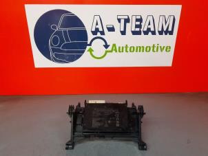 Gebruikte Bluetooth module Mercedes E (W213) E-220d 2.0 Turbo 16V Prijs € 124,99 Margeregeling aangeboden door A-Team Automotive