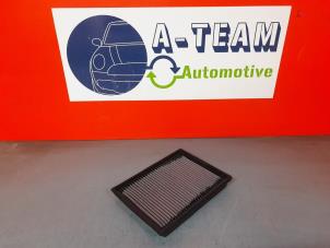 Gebruikte Luchtfilter BMW 3 serie (E46/2) 325 Ci 24V Prijs € 20,00 Margeregeling aangeboden door A-Team Automotive