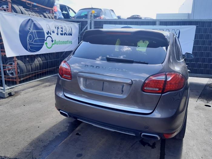 Draagarm boven links-achter Porsche Cayenne