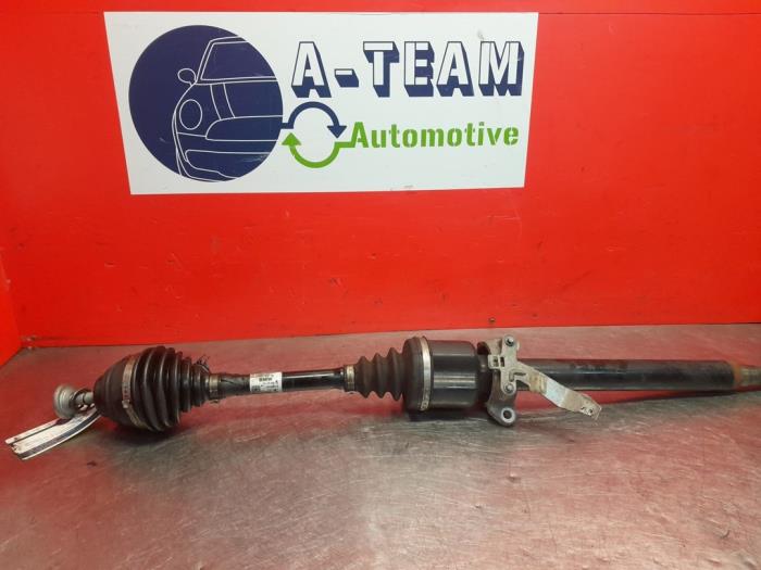 BMW 2 Series Active Tourer F45 (2014-2018) Front Right Driveshaft 8611942 23106054