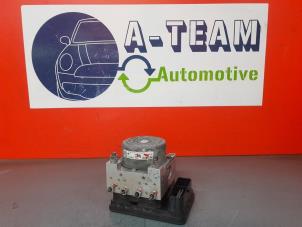 Gebruikte ABS Pomp Mitsubishi Outlander (GF/GG) 2.0 16V 4x2 Prijs € 219,99 Margeregeling aangeboden door A-Team Automotive