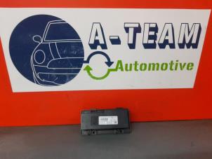 Gebruikte Telefoon Module Peugeot 208 I (CA/CC/CK/CL) 1.2 Vti 12V PureTech Prijs € 50,00 Margeregeling aangeboden door A-Team Automotive