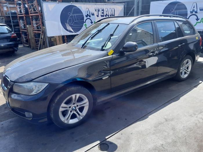BMW 3 Series E90/E91/E92/E93 (2004-2013) Kairės pusės šoninės durys 41007203643 23106142