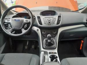 Gebruikte Veiligheidsgordel links-voor Ford Grand C-Max (DXA) 1.6 SCTi 16V Prijs op aanvraag aangeboden door A-Team Automotive