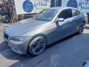 Gebruikte Voorscherm links BMW 3 serie (E92) 320i 16V Corporate Lease Prijs € 349,99 Margeregeling aangeboden door A-Team Automotive