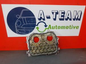 Gebruikte Distributiedeksel Mercedes A (177.0) 2.0 A-220 Turbo 16V 4Matic Prijs € 89,99 Margeregeling aangeboden door A-Team Automotive