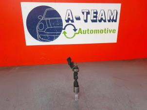 Gebruikte Injector (benzine injectie) Ford Grand C-Max (DXA) 1.6 SCTi 16V Prijs € 39,99 Margeregeling aangeboden door A-Team Automotive Rotterdam