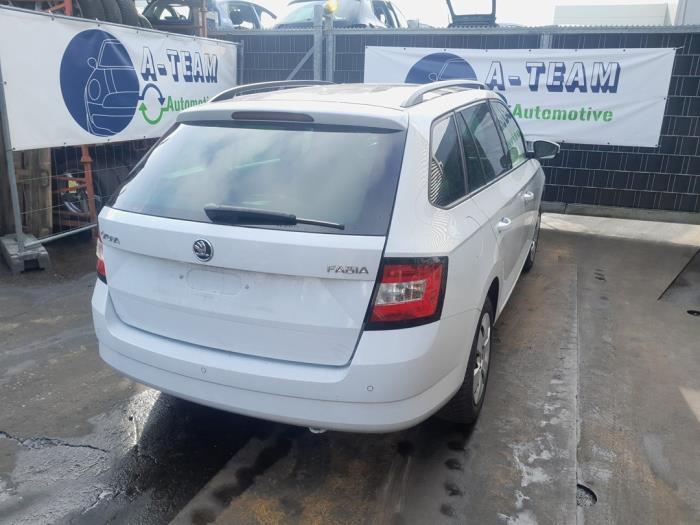 Gebruikte Radiateur Airco Skoda Fabia III Combi (NJ5) 1.4 TDI 16V 75 Prijs op aanvraag aangeboden door A-Team Automotive