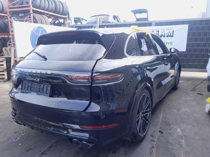 Pinza de freno derecha detrás Porsche Cayenne