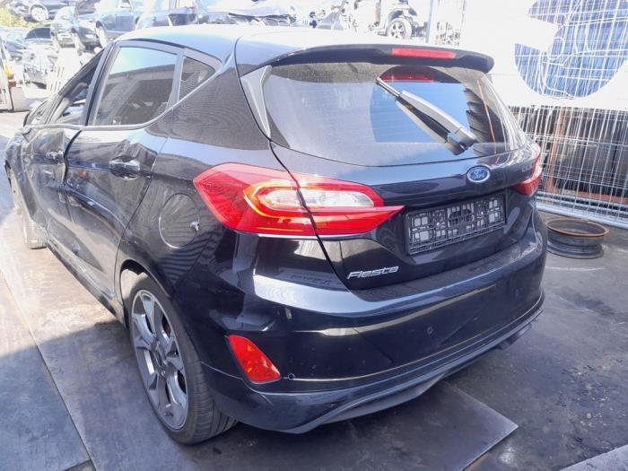 Achterbumper Ford Fiesta 7 1.0 EcoBoost 12V 125 - 2415441