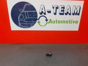 Gebruikte PDC Sensor Mercedes CLA (117.3) 1.6 CLA-180 16V Prijs € 14,99 Margeregeling aangeboden door A-Team Automotive