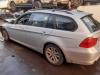 Velgen set + banden van een BMW 3 serie Touring (E91), 2004 / 2012 318d 16V, Combi/o, Diesel, 1.995cc, 105kW (143pk), RWD, N47D20C, 2007-09 / 2012-07, UX11; UX12; UT31; UT32 2009