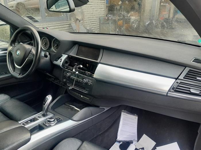 Airbag set + dashboard van een BMW X6 (E71/72) xDrive40d 3.0 24V 2011