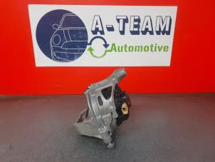 Gebruikte Motorrubber Porsche Cayenne III (9YA) 2.9 Biturbo V6 24V S Prijs € 149,99 Margeregeling aangeboden door A-Team Automotive