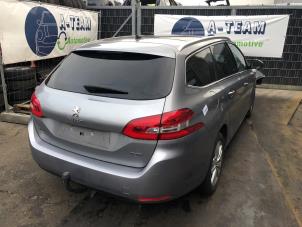 Gebruikte Hoofdremcilinder Peugeot 308 SW (L4/L9/LC/LJ/LR) 1.6 BlueHDi 120 Prijs € 25,00 Margeregeling aangeboden door A-Team Automotive