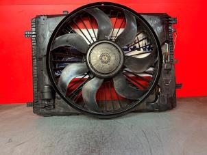 Gebruikte Fan Radiateur Mercedes A (W176) 1.6 A-180 16V Prijs € 149,99 Margeregeling aangeboden door A-Team Automotive