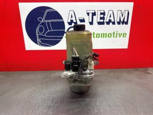 Gebruikte Pomp Servo Ford Focus 2 2.0 16V Prijs € 39,99 Margeregeling aangeboden door A-Team Automotive