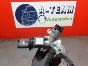 Gebruikte Kontaktslot + Sleutel Nissan Micra (K12) 1.2 16V Prijs € 74,99 Margeregeling aangeboden door A-Team Automotive