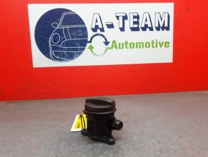 Gebruikte Vulpijp olie Mercedes CLA (117.3) 1.6 CLA-180 16V Prijs € 19,99 Margeregeling aangeboden door A-Team Automotive