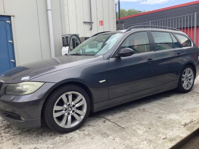 BMW 3 Series E90/E91/E92/E93 (2004-2013) Зеркало передней левой двери 51167268261 24853622