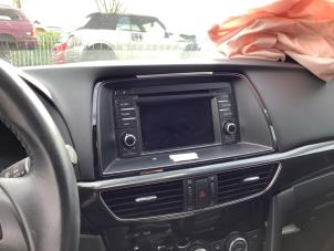 Gebruikte Radio CD Speler Mazda 6 SportBreak (GJ/GH/GL) 2.2 SkyActiv-D 165 16V Prijs op aanvraag aangeboden door A-team Automotive Hellevoetsluis