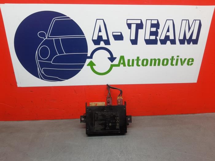 Gebruikte Module Telefoon Mercedes E (W213) E-350d 2.9 24V Prijs € 124,99 Margeregeling aangeboden door A-Team Automotive