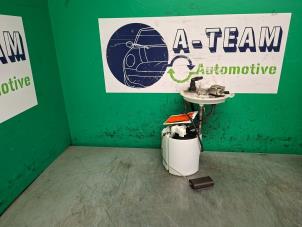 Gebruikte Benzinepomp Chevrolet Cruze (305) 1.6 16V VVT Prijs € 59,99 Margeregeling aangeboden door A-team Automotive