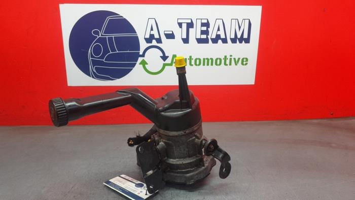 Gebruikte Servopomp Peugeot 308 (4A/C) 1.6 HDi 16V FAP Prijs € 99,99 Margeregeling aangeboden door A-Team Automotive