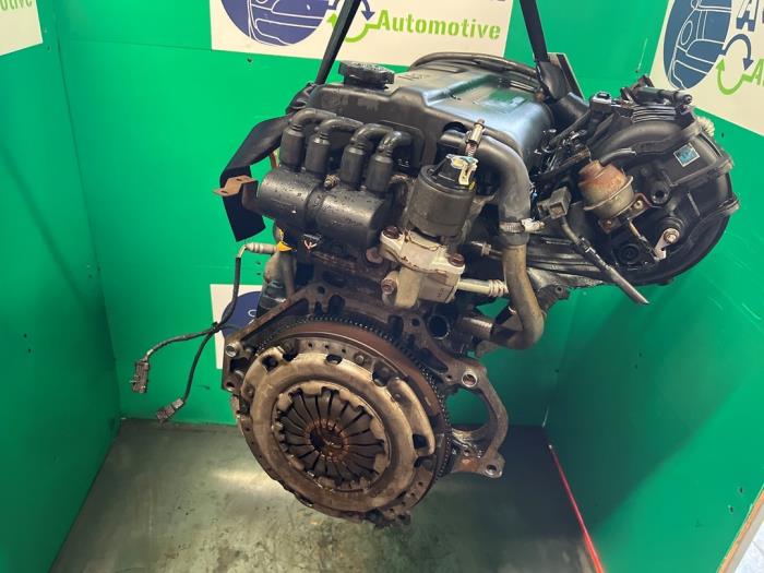 Motor van een Daewoo Kalos (SF48) 1.4 16V 2003