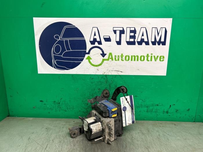 Gebruikte ABS Pomp Renault Megane III Grandtour (KZ) 1.5 dCi 110 Prijs € 249,99 Margeregeling aangeboden door A-team Automotive