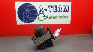 Gebruikte ABS Pomp Mercedes Sprinter 3t (903) 311 CDI 16V Prijs € 419,99 Margeregeling aangeboden door A-Team Automotive