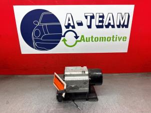 Gebruikte ABS Pomp Alfa Romeo 159 Sportwagon (939BX) 1.8 MPI 16V Prijs € 49,99 Margeregeling aangeboden door A-Team Automotive