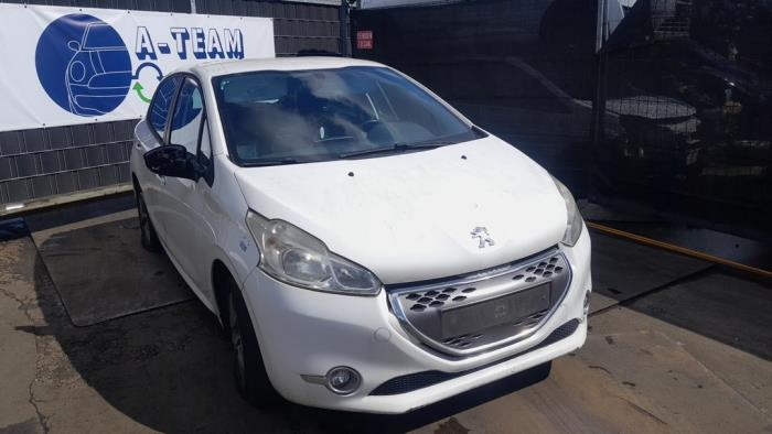 Gebruikte Roetfilter Peugeot 208 I (CA/CC/CK/CL) 1.4 HDi Prijs op aanvraag aangeboden door A-Team Automotive