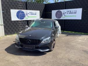 Gebruikte Aandrijfas links-voor Mercedes C (W205) C-180 1.6 16V Prijs op aanvraag aangeboden door A-team Automotive