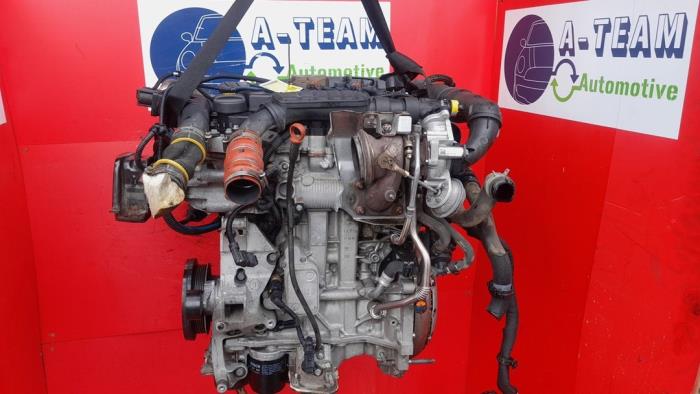 Motor van een Peugeot 208 I (CA/CC/CK/CL) 1.2 12V e-THP PureTech 110 2017