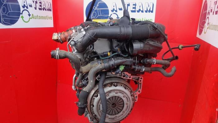 Motor van een Peugeot 208 I (CA/CC/CK/CL) 1.2 12V e-THP PureTech 110 2017