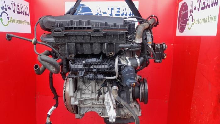 Motor van een Peugeot 208 I (CA/CC/CK/CL) 1.2 12V e-THP PureTech 110 2017