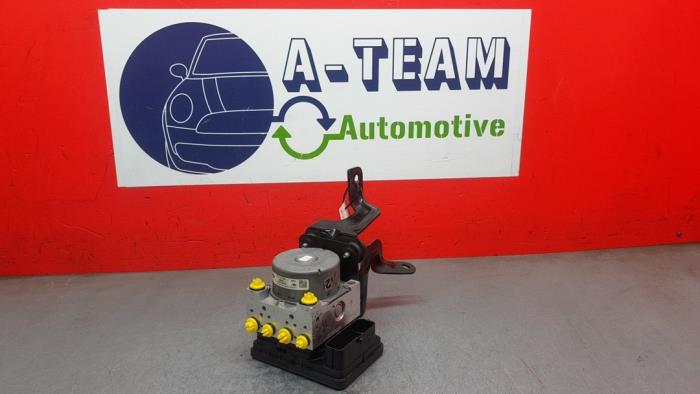 Gereviseerde ABS Pomp Ford Fiesta 6 (JA8) 1.0 Ti-VCT 12V 65 Prijs € 544,49 Inclusief btw aangeboden door A-Team Automotive