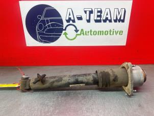 Gebruikte Schokbreker rechts-achter BMW X5 (E70) 3.0d 24V Prijs € 49,99 Margeregeling aangeboden door A-Team Automotive