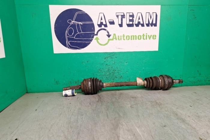 Gebruikte Steekas links-voor Chevrolet Aveo (250) 1.2 16V Prijs € 29,99 Margeregeling aangeboden door A-team Automotive