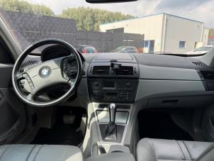 Gebruikte Handschoenenkastje BMW X3 (E83) 2.5 24V Prijs op aanvraag aangeboden door A-team Automotive