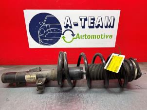 Gebruikte Schokdemper links-voor Ford Transit Custom 2.2 TDCi 16V Prijs € 99,99 Margeregeling aangeboden door A-Team Automotive
