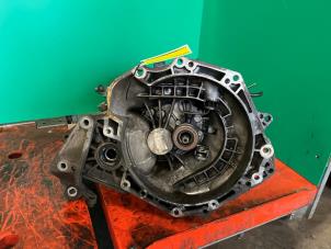 Gebruikte Versnellingsbak Opel Corsa D 1.2 16V Prijs € 149,99 Margeregeling aangeboden door A-team Automotive