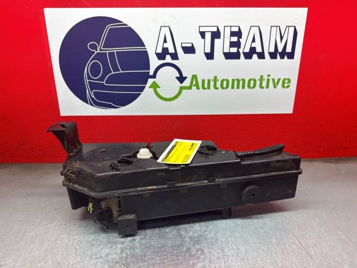 Gebruikte Tank adblue Peugeot Partner (GC/GF/GG/GJ/GK) 1.6 HDI 75 Phase 2 Prijs € 299,99 Margeregeling aangeboden door A-Team Automotive