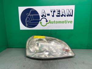 Gebruikte Rechter Koplamp Chevrolet Lacetti Wagon 1.8 16V Prijs € 49,99 Margeregeling aangeboden door A-team Automotive